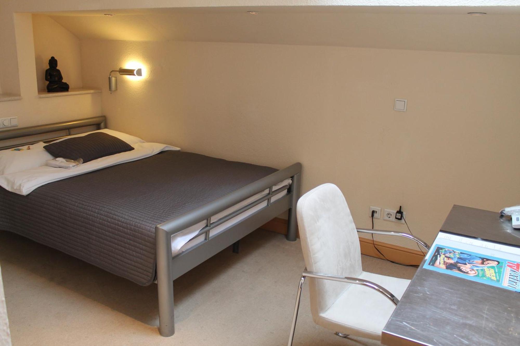 STADT HOTEL Iserlohn Zimmer foto